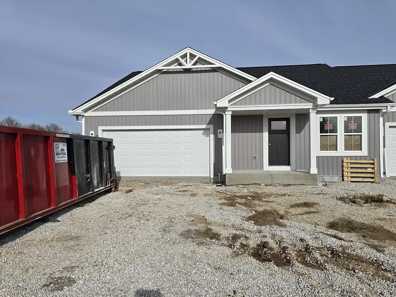 618 Harvest LANE photo 1