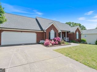 20 Friendship Rd, Euharlee, GA 30145