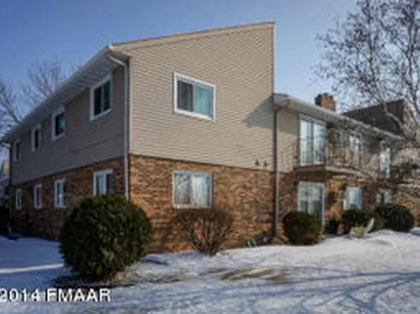 2379 20 1/2 Ave S APT 4, Fargo, ND 58103