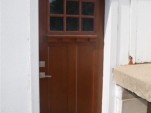 5th image of 613 S Bayshore Dr