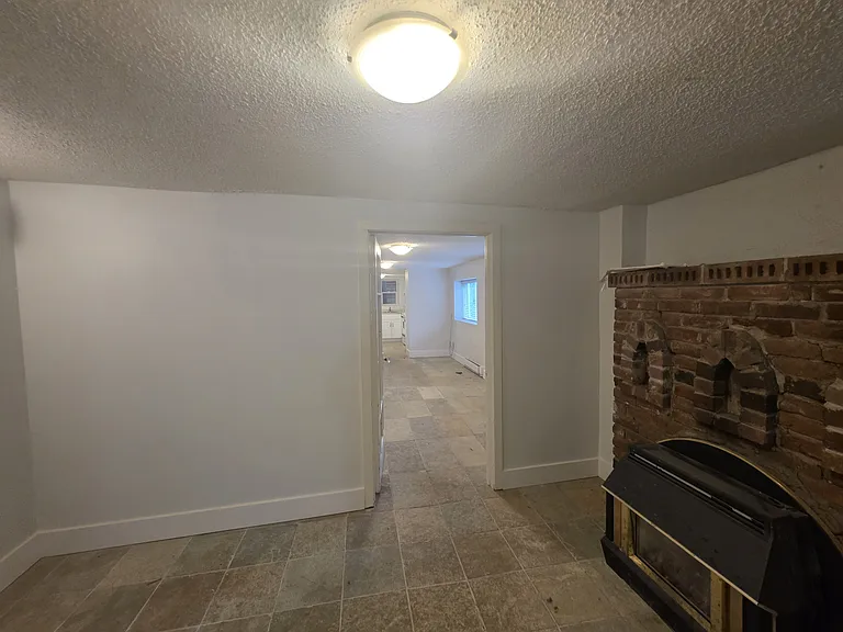 3521 W 1st Ave #BASEMENT — Photo 7
