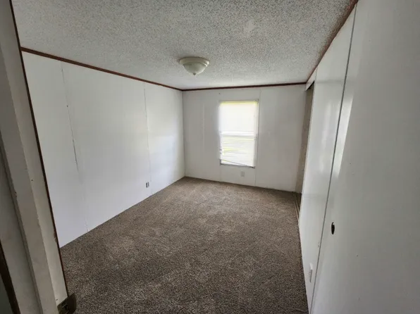 17966 W 810th Rd, Tahlequah, OK 74464