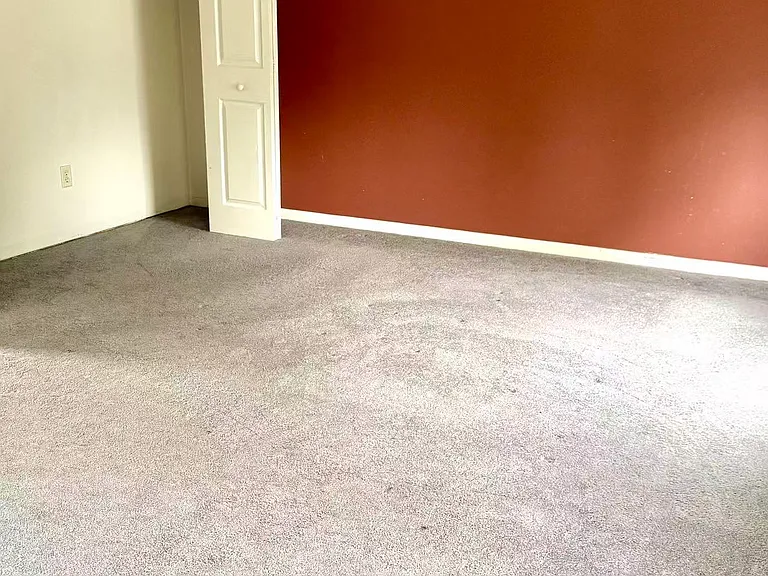 1319 Odell Farm Ln — Photo 9