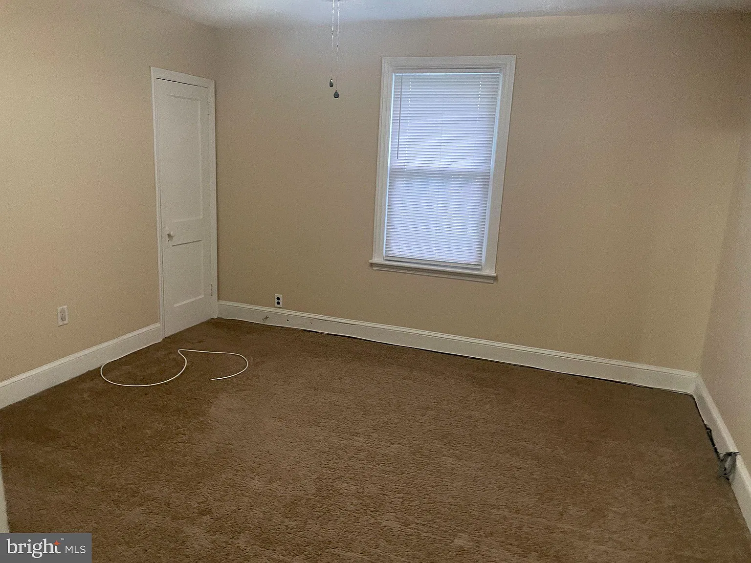 2 bed, 1.0 bath, 1000 sqft, $1,800 — Photo 2