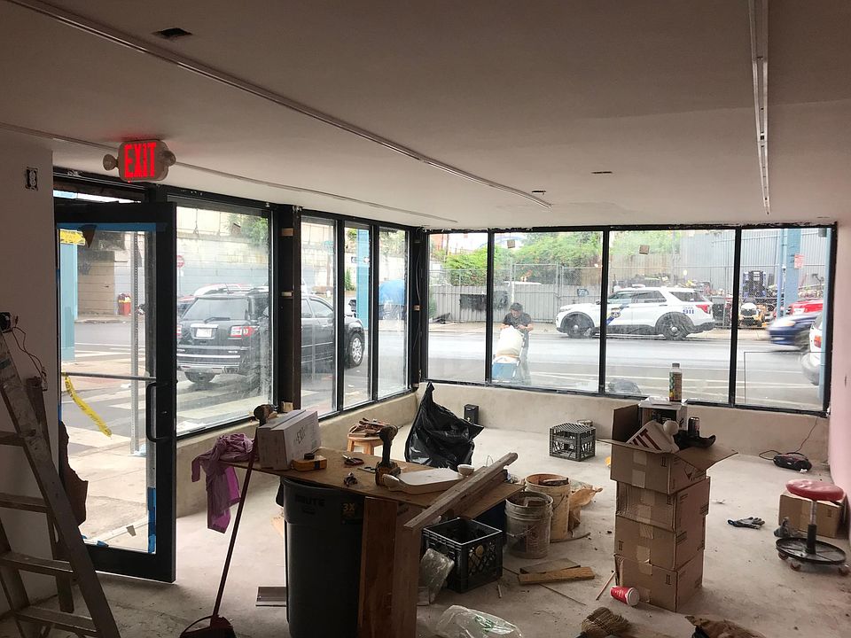 1st image of 2721 Kensington Ave