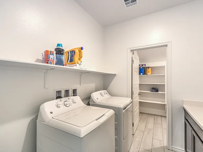 2982 Gunnery Forge St — Photo 33