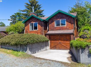 266 4th St N, Manzanita, OR