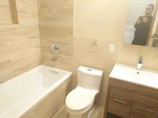 Rented by At Home Realty NY LLC | media 35