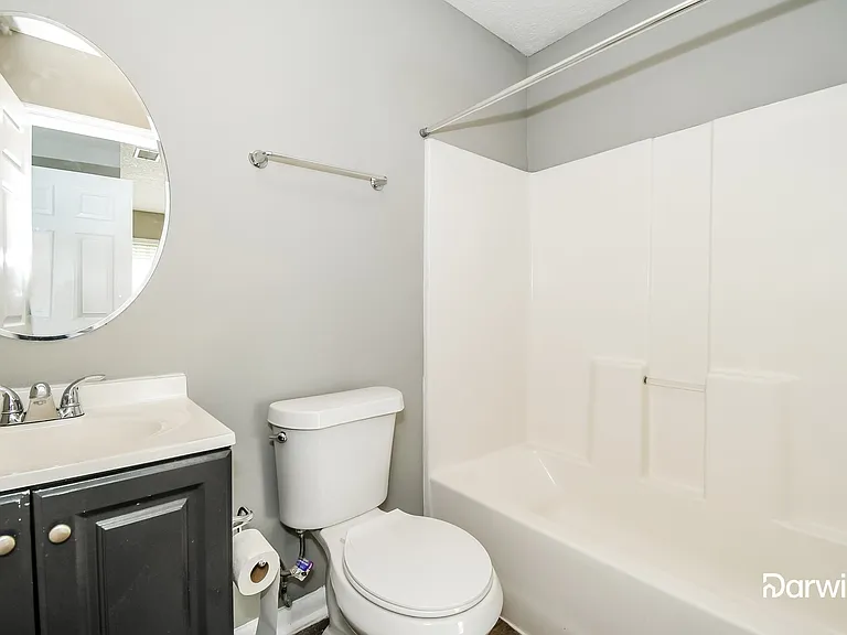 1707 Forbes St — Photo 10