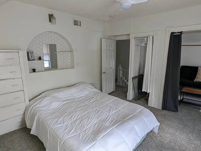 609 Van Buren Ave — Photo 10