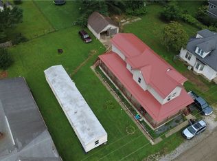 145 Maple St, Newport, OH 45768