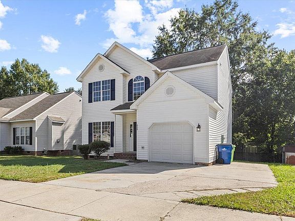 2nd image of 628 Hanska Way