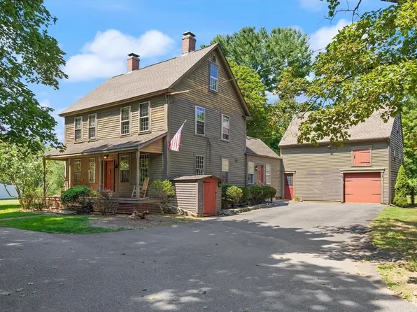 10 Poquanticut Ave, North Easton, MA 02356