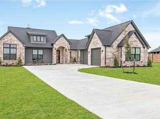 7436 Garrison Creek Dr, Bryan, TX 77808