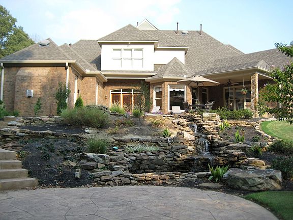 3rd image of 310 N Monterey Farms Cv