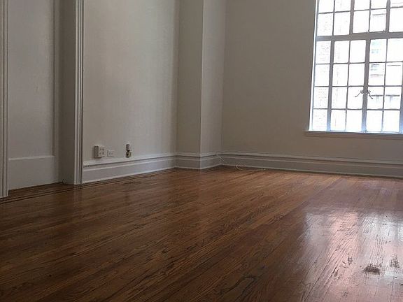 5th image of 50 W 55th St APT 3F
