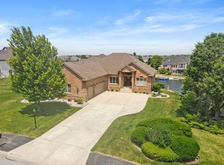 8200 Doubletree Ct, Winfield, IN 46307