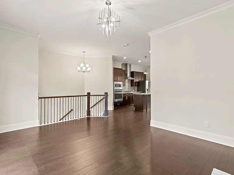 2160 Prestwick Ct NE — Photo 8