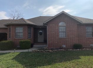 2210 Hillsdale St, Lebanon, MO 65536