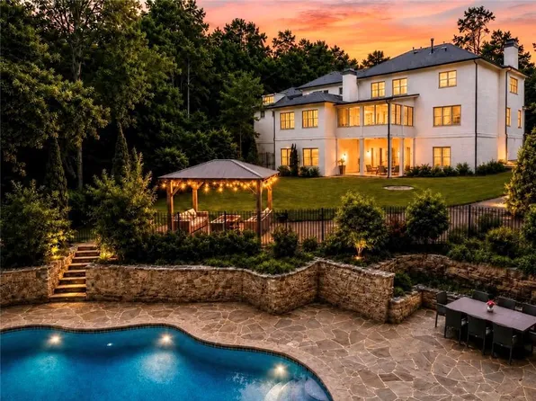 480 Mount Vernon Hwy, Atlanta, GA 30327