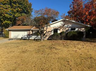 116 Pinecrest Rd, Whitehall, MI 49461