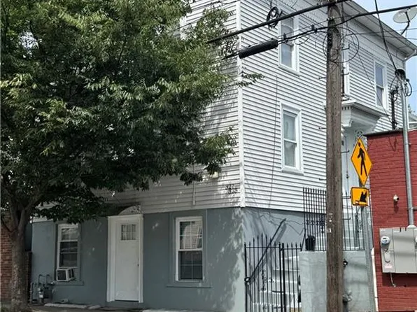 325 Manton Ave, Providence, RI 02909
