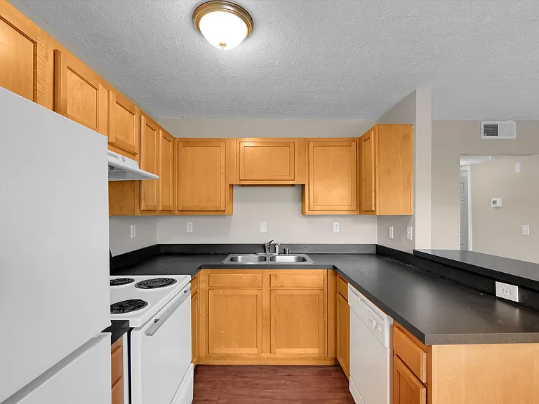 Jacobs Landing Apartments — Photo 45