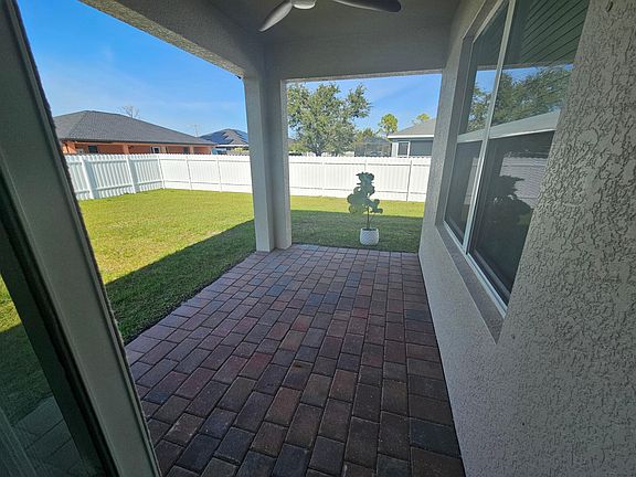 4th image of 2426 NW 19th Pl