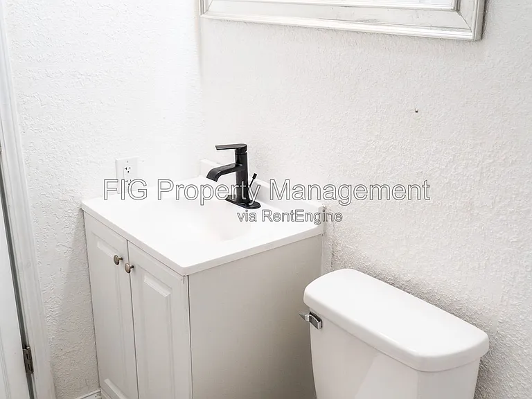 1013 Glider Ave — Photo 10