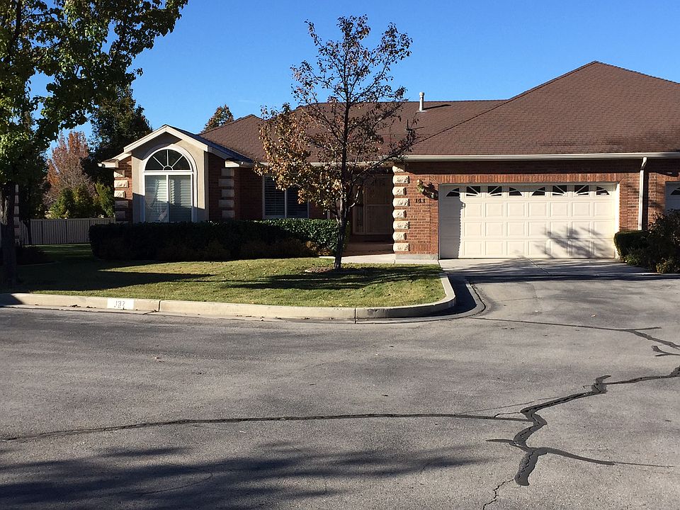 2nd image of 141 Woodside Dr