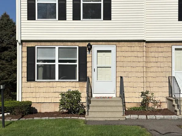 34 Summersweet Drive #34, Glastonbury, CT 06033
