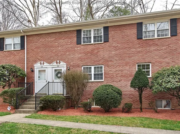 727 Castlegate Rd, Charleston, WV 25303