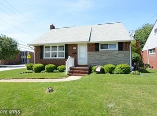 176 Chelsea Rd, Pasadena, MD 21122