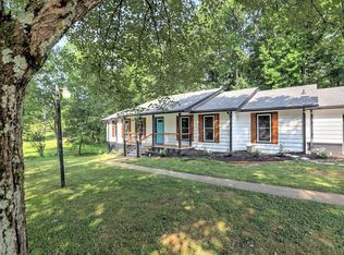 3285 Marlanta Dr, Marietta, GA 30062