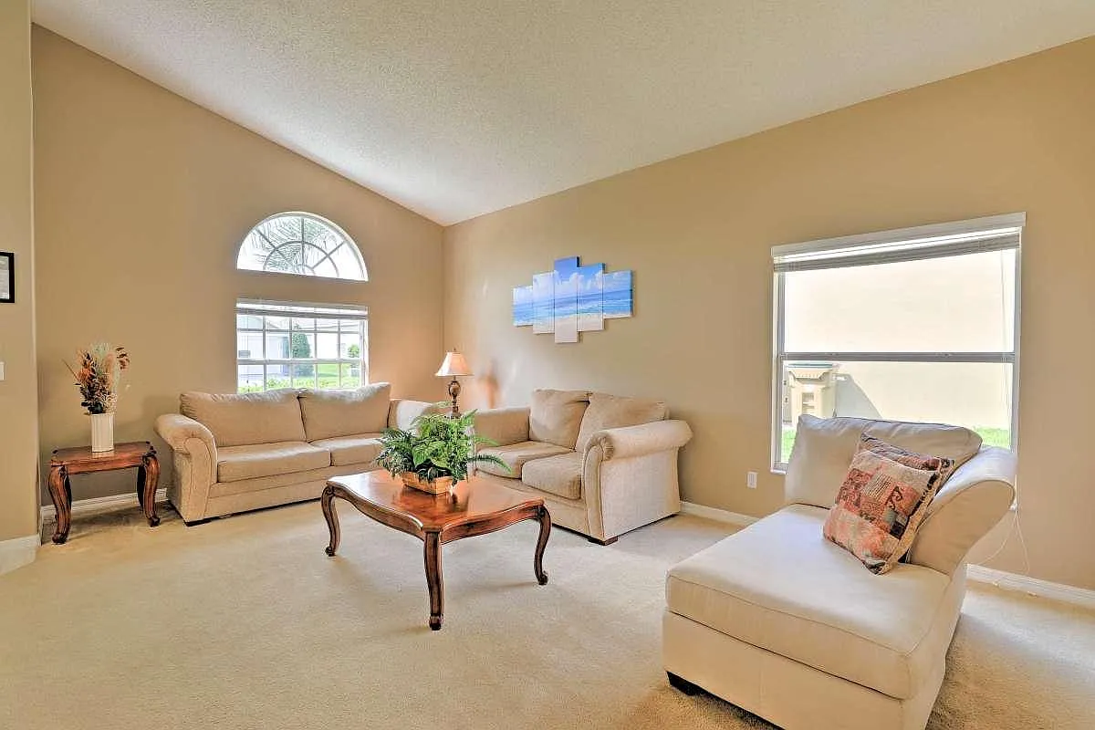 16621 Palm Spring Dr — Photo 4