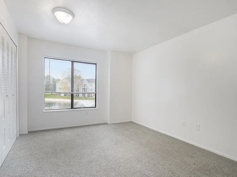 North Pointe Apartments — Photo 35