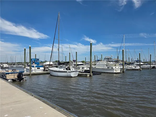 100 Marina Dr #B3, Saint Simons Island, GA 31522