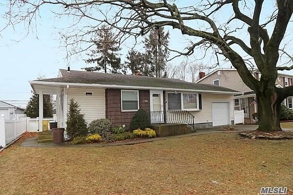 1st image of 174 Dartmouth Dr