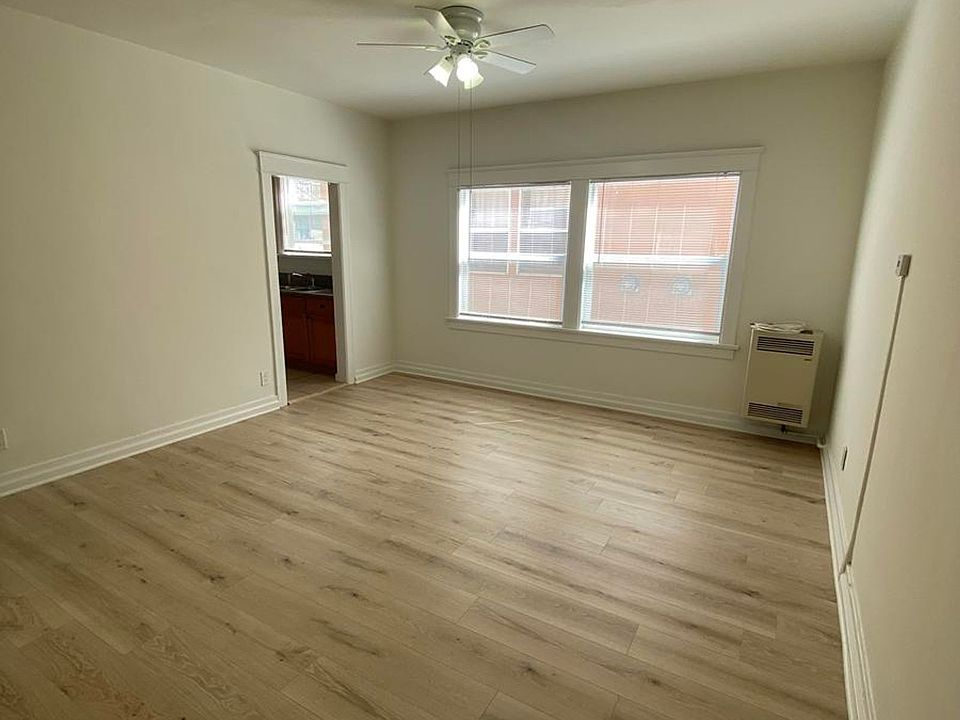 1st image of 3065 Leeward Ave APT 21