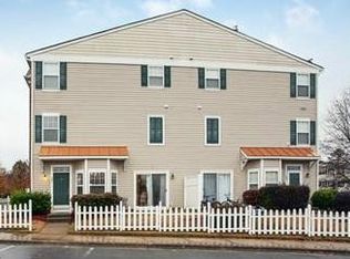 2201 Raven Rd Unit 101, Raleigh, NC 27614
