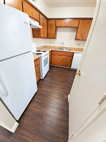 Floor plan UNIT 34 photos only old hardwood