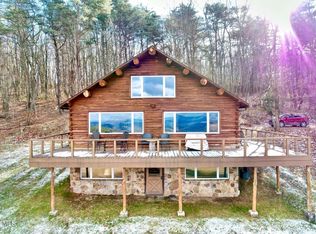186 Meadow Rd, Manns Choice, PA 15550