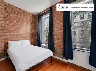 351 W 46th St #B, New York, NY 10036