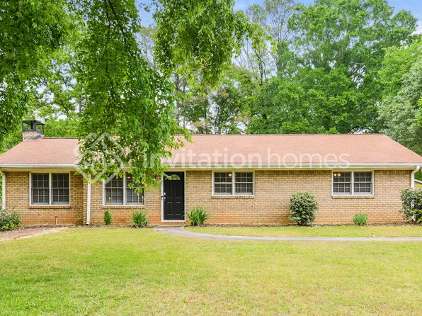 404 Seneca Ct, Woodstock, GA 30188