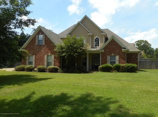 3302 Meadow Side Dr, Nesbit, MS 38651