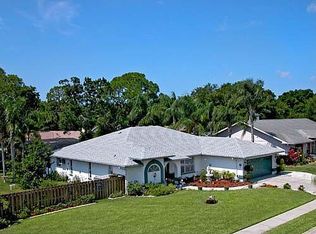 3358 49th Ave E, Bradenton, FL 34203