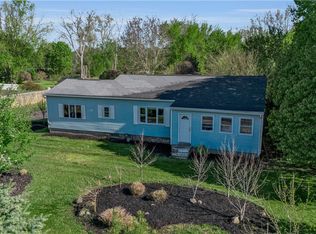 5565 Ridge Rd, Lockport, NY 14094
