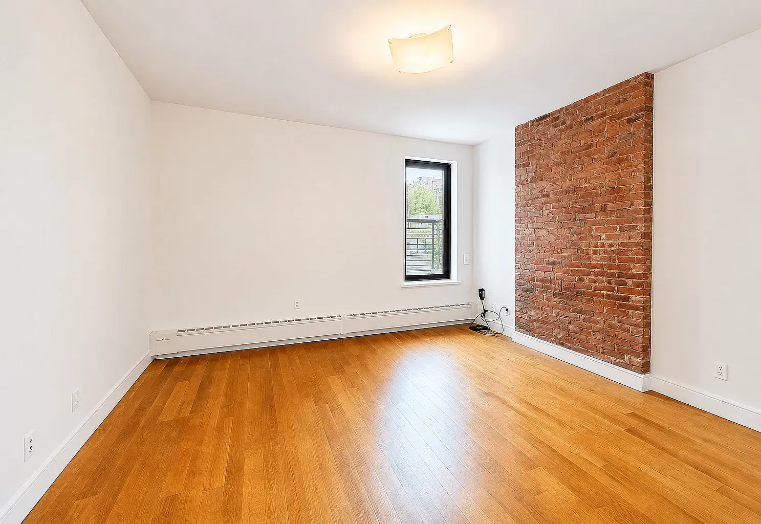 276 Suydam Street — Photo 2
