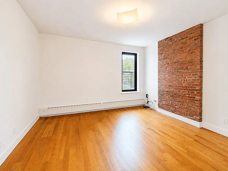 276 Suydam St #2FR — Photo 2