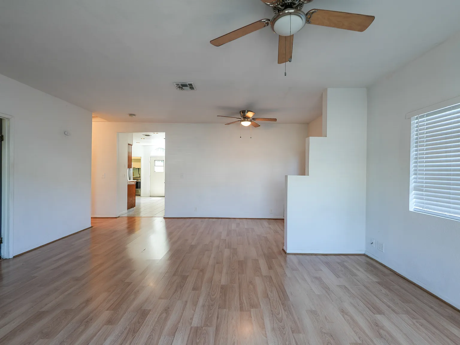 4 bed, 1508 sqft, $4,500 — Photo 2